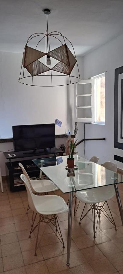 Hostel Lqueen 1 Salta Kültér fotó