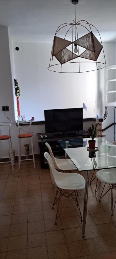 Hostel Lqueen 1 Salta Kültér fotó
